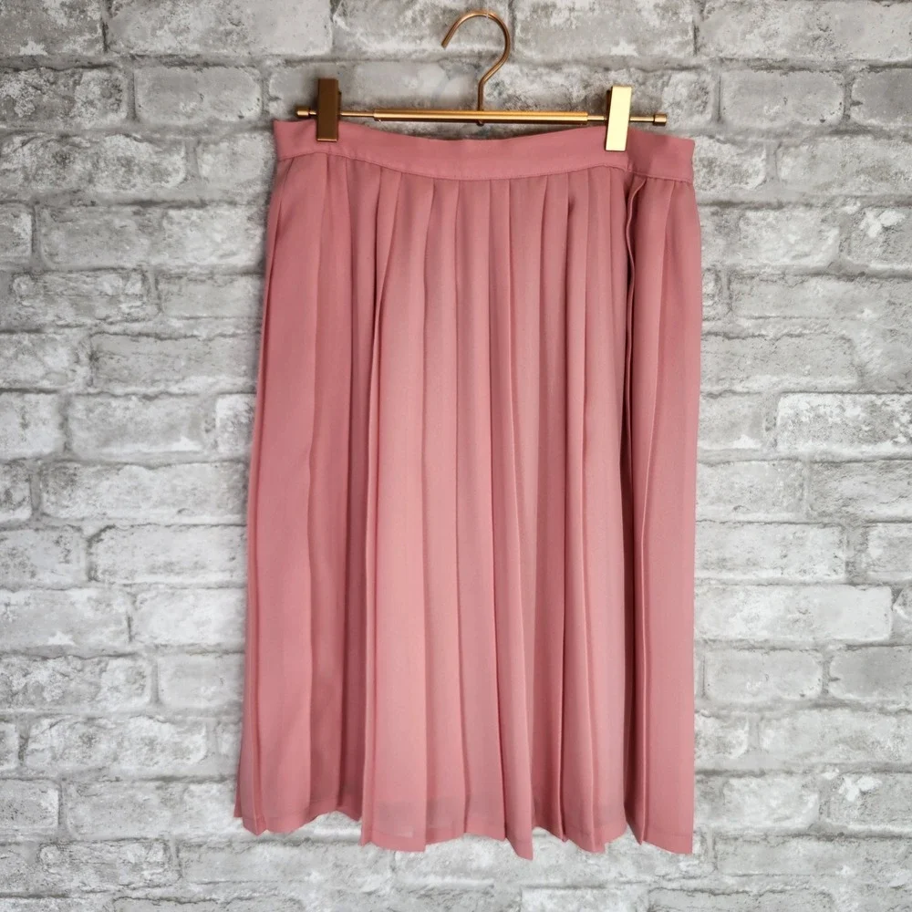 Diane von Furstenberg Vintage 80s Skirt Pink Pleated Vintage Midi 12